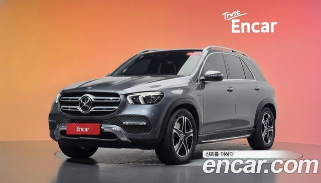 Mercedes-Benz GLE-Class GLE350e 4MATIC — пробег 42 028 км — фото 1 из 5