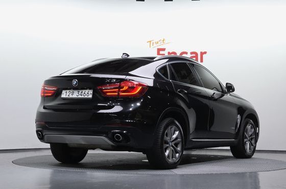 BMW X6 xDrive 30d — пробег 157 567 км — фото 2 из 5