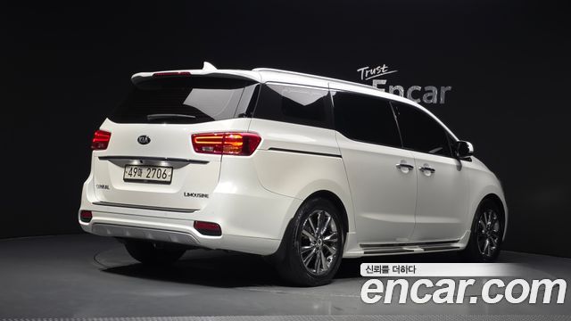 Kia Carnival 9-Seater Prstige — пробег 147 421 км — фото 2 из 5