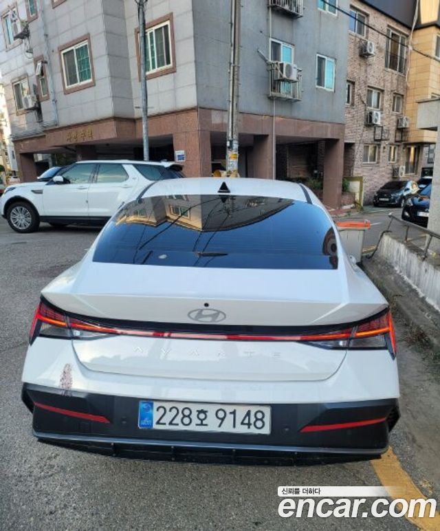 Hyundai AVANTE Inspiration — пробег 7 174 км — фото 4 из 5