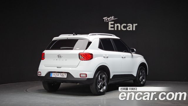 Hyundai Venue из Кореи Encar