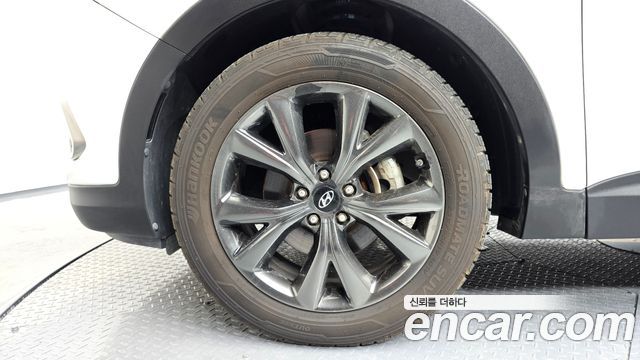 Hyundai Santafe Diesel 2.0 2WD 1 Million — пробег 125 331 км — фото 5 из 5
