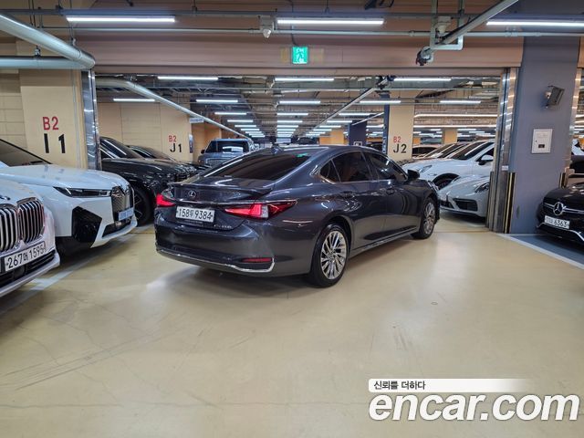 Lexus ES из Кореи Encar