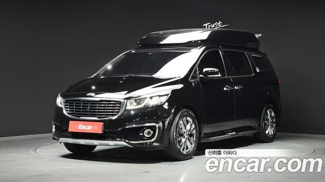 Kia Carnival 9-seater Hi-Limousine Noblesse — пробег 131 419 км — фото 1 из 5