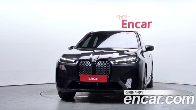 BMW iX из Кореи Encar