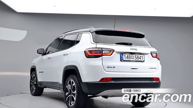 Jeep Compass из Кореи Encar