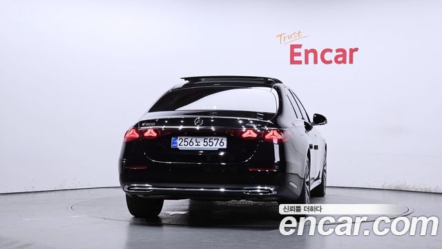 Mercedes-Benz E-Class из Кореи Encar