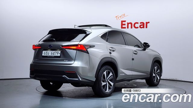 Lexus NX Supreme — пробег 26 054 км — фото 2 из 5