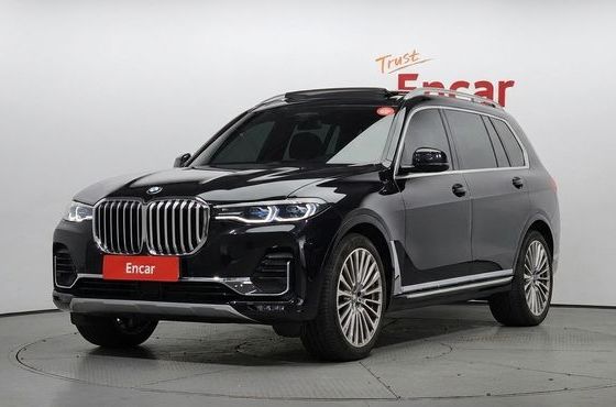 BMW X7 xDrive 40i Design Pure Excellence 7-Seater — пробег 13 757 км — фото 1 из 5