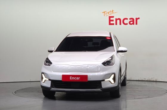 Kia Niro Earth — пробег 107 396 км — фото 3 из 5