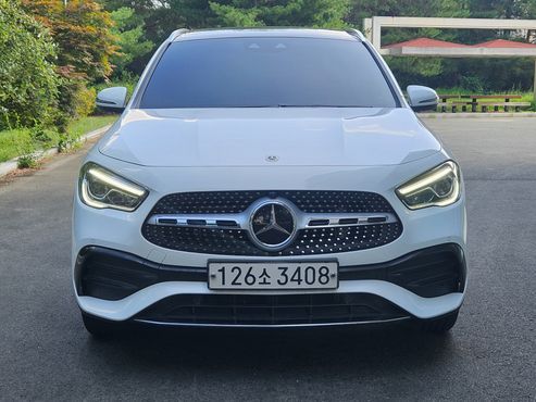 Mercedes-Benz GLA-Class GLA250 4MATIC — пробег 43 020 км — фото 1 из 5