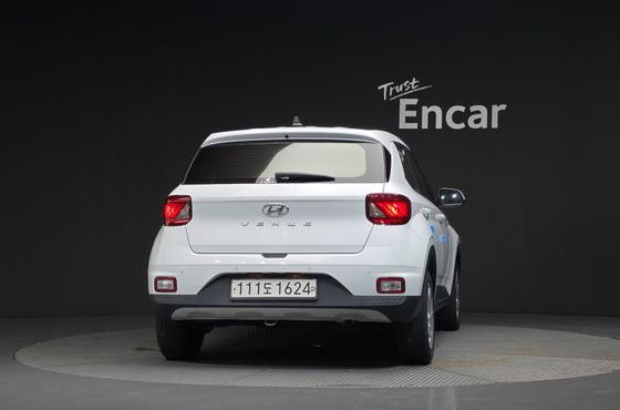 Hyundai Venue 1.6 Smart — пробег 66 074 км — фото 4 из 5