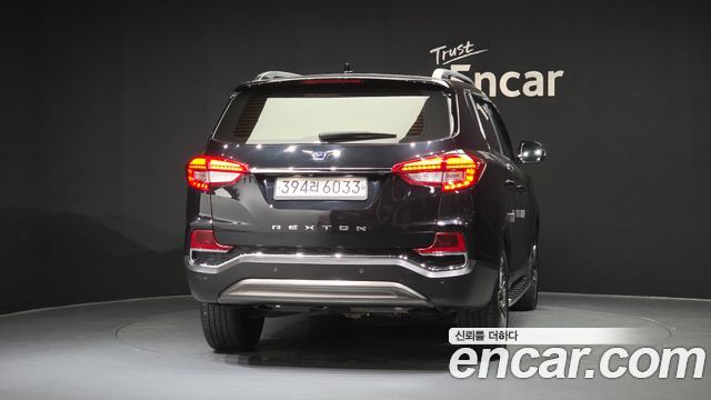 Ssangyong Rexton из Кореи Encar