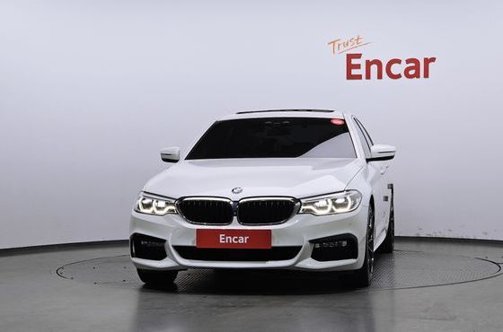 BMW 5-Series 520d xDrive M Sport Package Plus — пробег 104 672 км — фото 3 из 5