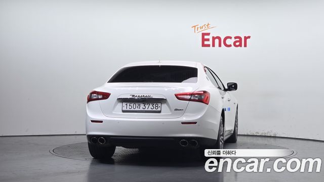 Maserati Ghibli из Кореи Encar