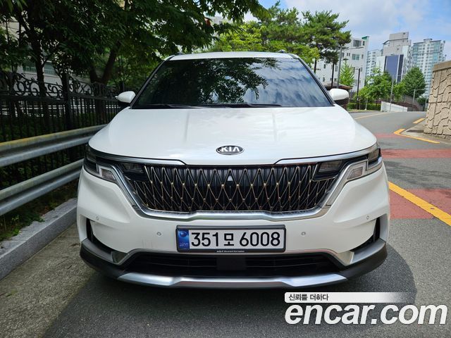 Kia Carnival 9-Seater Signature — пробег 23 896 км — фото 3 из 5