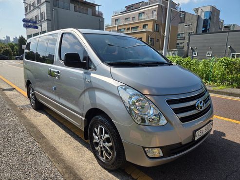 Hyundai Starex 4WD 12-Seater Wagon Modern Special — пробег 122 239 км — фото 4 из 5