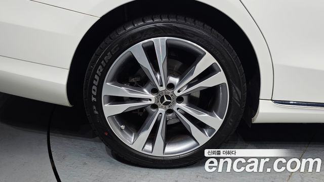 Mercedes-Benz C-Class из Кореи Encar
