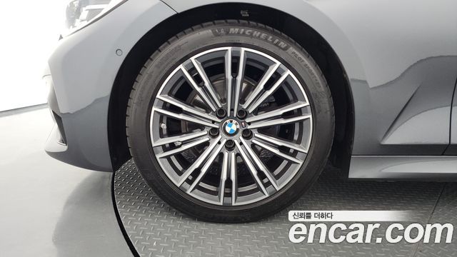 BMW 3-Series из Кореи Encar