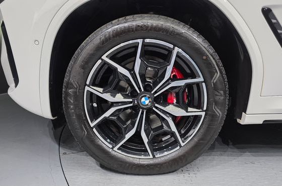 BMW X3 xDrive 20i M Sports Pro — пробег 19 520 км — фото 5 из 5