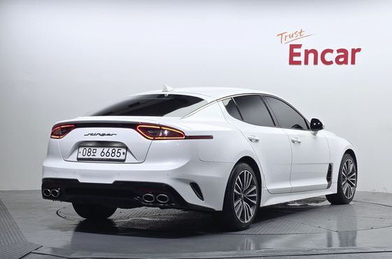 Kia Stinger 2.0 Turbo 2WD Prime — пробег 185 125 км — фото 2 из 5
