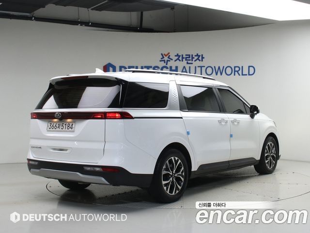 Kia Carnival из Кореи Encar