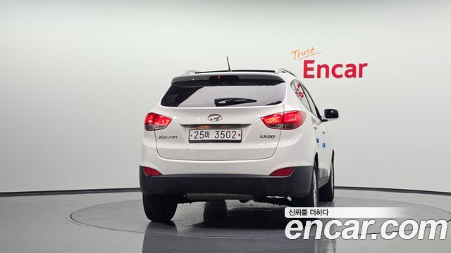 Hyundai Tucson из Кореи Encar