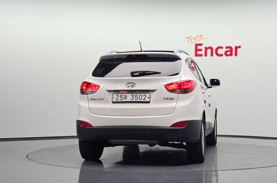 Hyundai Tucson Diesel 2WD LX20 Luxury — пробег 216 486 км — фото 4 из 5
