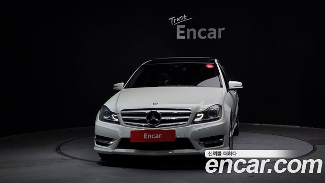 Mercedes-Benz C-Class C200 CGI AVANTGARDE — пробег 112 591 км — фото 3 из 5
