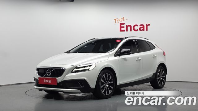 Volvo V40 из Кореи Encar