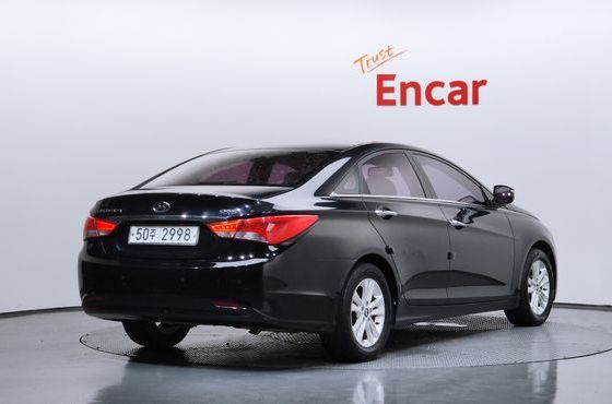 Hyundai Sonata CVVL Smart — пробег 281 010 км — фото 2 из 5