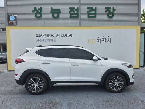 Hyundai Tucson Diesel 1.7 2WD Premium — пробег 89 886 км — фото 3 из 5