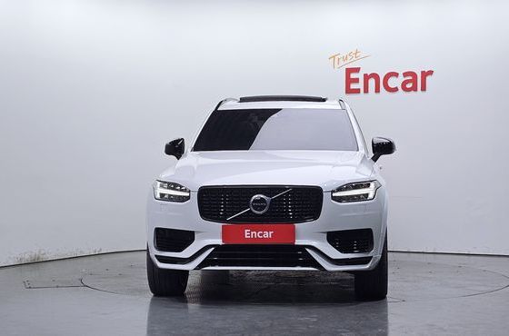 Volvo XC90 T8 R-Design Hybrid — пробег 142 040 км — фото 3 из 5