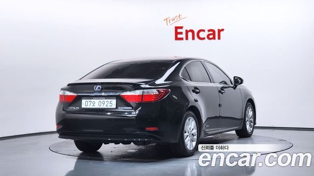 Lexus ES premium XV60 — пробег 175 882 км — фото 2 из 5