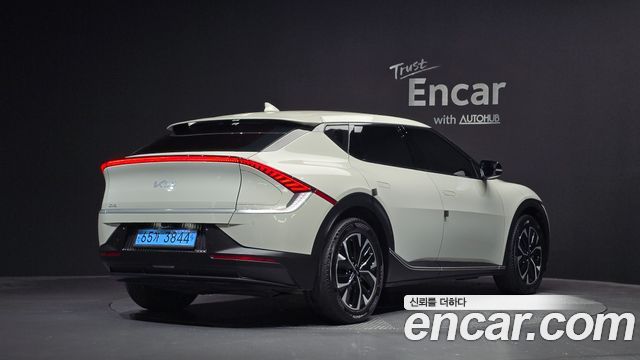 Kia EV6 из Кореи Encar