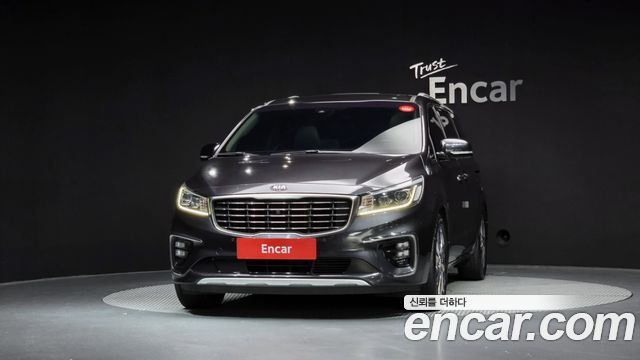 Kia Carnival из Кореи Encar