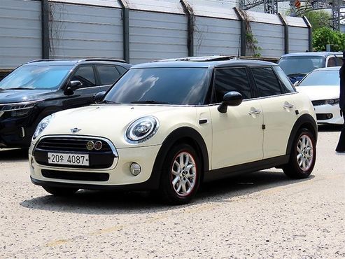 Mini Cooper HIGH Third Generation — пробег 72 901 км — фото 2 из 5