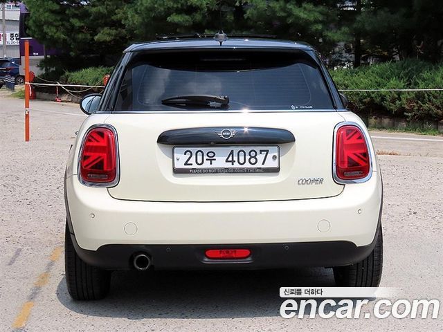Mini Cooper из Кореи Encar