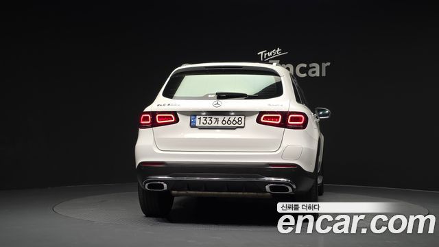 Mercedes-Benz GLC-Class GLC300e 4MATIC — пробег 60 803 км — фото 4 из 5