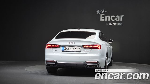 Audi A5 45 TFSI Quattro Premium Sportback — пробег 47 004 км — фото 4 из 5