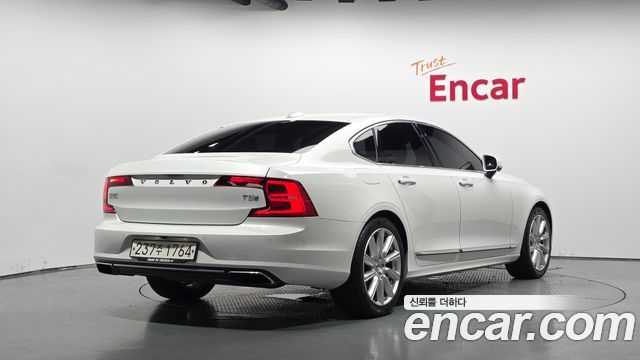 Volvo S90 из Кореи Encar