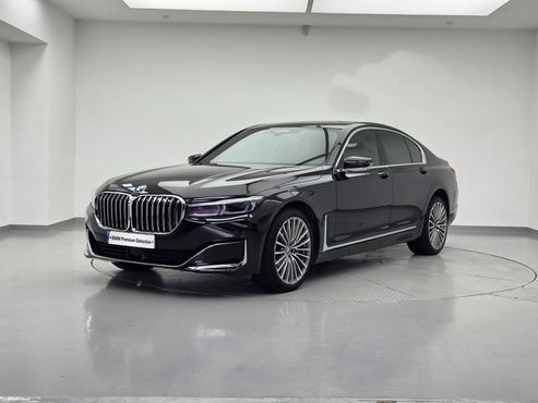 BMW 7-Series 730d xDrive Design Pure Excellence — пробег 84 272 км — фото 1 из 5