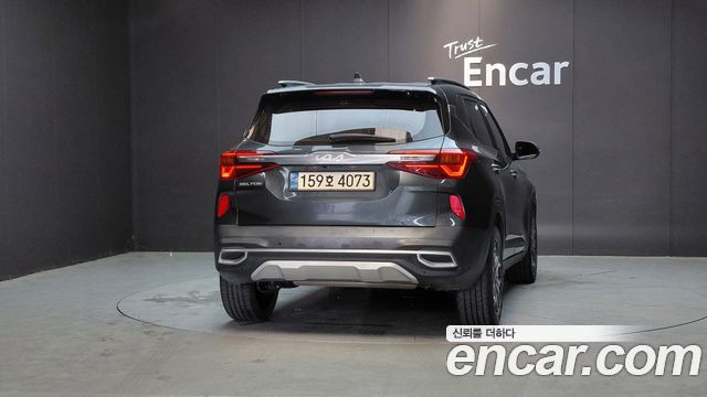 Kia Seltos из Кореи Encar