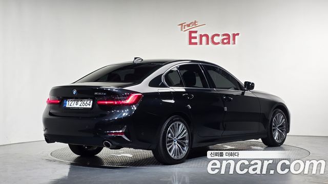 BMW 3-Series из Кореи Encar