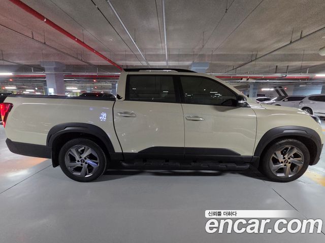 Ssangyong Musso Diesel 2.2 4WD Prestige — пробег 11 500 км — фото 3 из 5