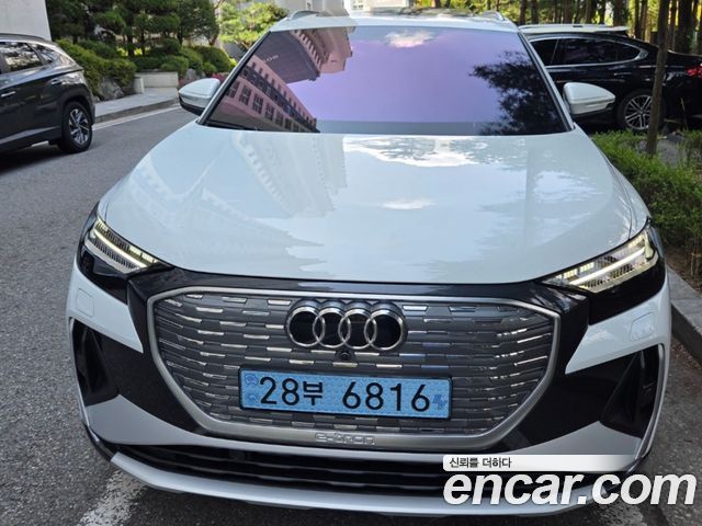 Audi Q4 e-tron 40 Premium — пробег 31 000 км — фото 2 из 5