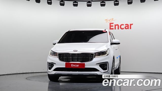 Kia Carnival из Кореи Encar