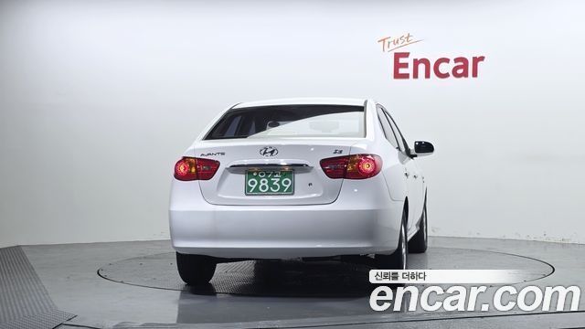 Hyundai AVANTE 1.6 VVT S16 LUXURY — пробег 88 870 км — фото 4 из 5