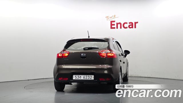 Kia pride из Кореи Encar