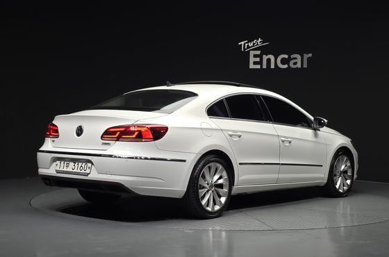 Volkswagen CC 2.0 TDI BlueMotion — пробег 117 623 км — фото 2 из 5